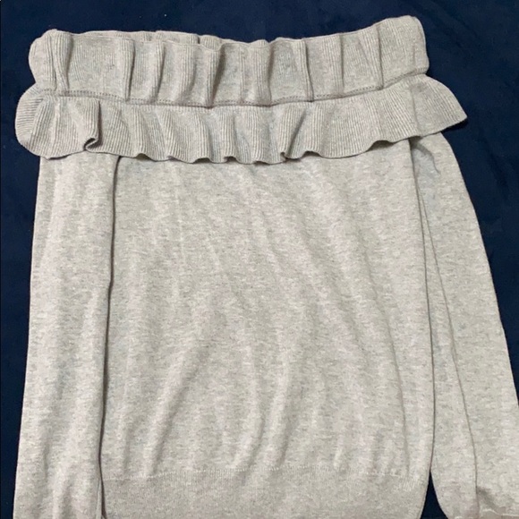 Off the shoulder sweater - Picture 3 of 3